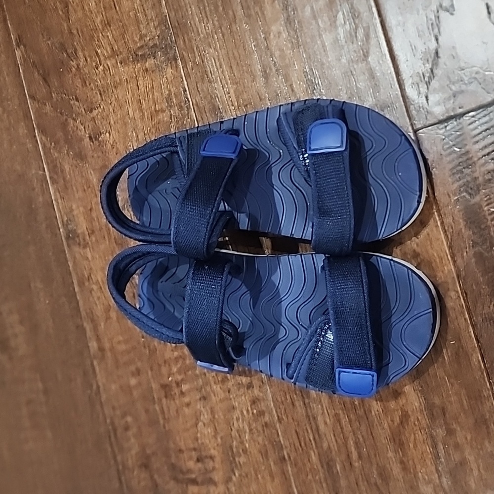 Cat and Jack Sandals
